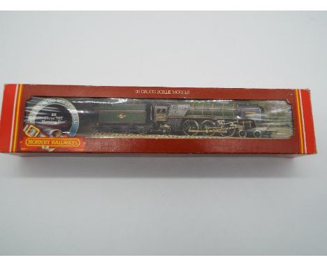 Hornby - an OO gauge model Britannia 7MT class 4-6-2 locomotive and tender, 'Morning Star' op no 70021, BR green lined livery