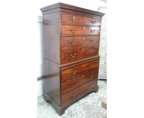 CHEST ON CHEST, George III mahogany with two short over three long drawers and a brushing slide and a further three long draw