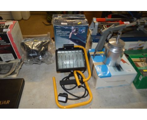 A halogen flood light