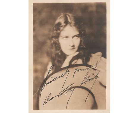 Dorothy Gish signed 7x5 vintage sepia photo. Dorothy Elizabeth Gish (March 11, 1898 - June 4, 1968) was an American actress o