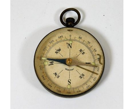 An early 20thC. German brass compass