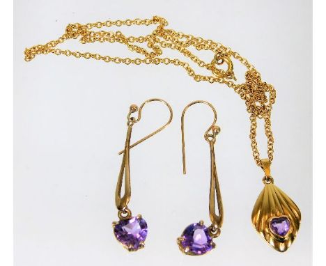 A 9ct gold amethyst earring &amp; necklace set 6.8g