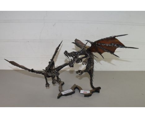 METAL MODEL OF TWO DRAGONS