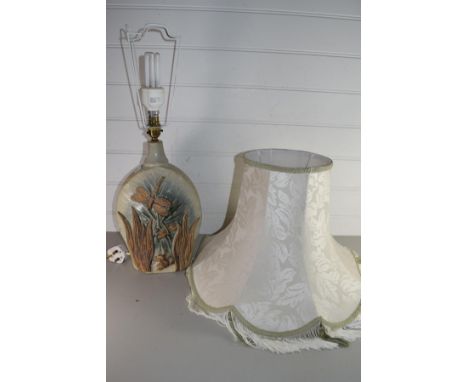 BERNARD ROOKE, STONEWARE STUDIO POTTERY TABLE LAMP BASE DECORATED WITH DRAGONFLIES AND FROG AMONGST REEDS, TOGETHER WITH SHAD