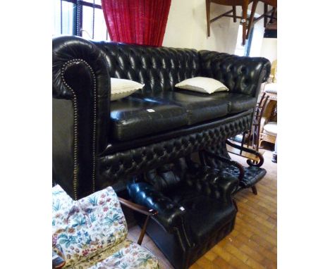 LEATHER SUITE. Black leather button back two peice suite