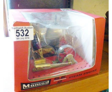 MAMOD STEAM ENGINE. Boxed Mamod SE2 steam engine