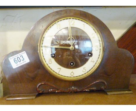 WESTMINSTER CHIME MANTEL CLOCK. Wood cased Westminster chime mantel clock