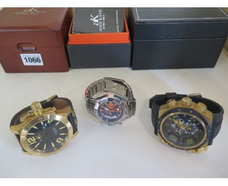 Two Adee Kaye Gentlemen’s wristwatches together with a Seapro wristwatch, the 80 K watches with thick yellow metal cases, one