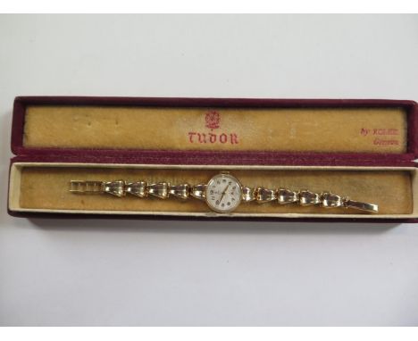 a ladies 9ct gold Tudor Royal, Rolex Bracelet wristwatch Circa 1950 - manual wind, 20mm wide including button - 15.5cm long, 