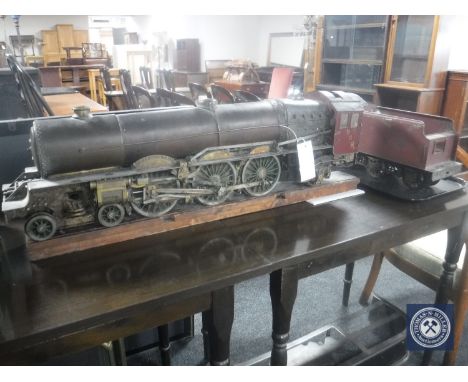 An early twentieth century finely constructed 3.5 inch gauge locomotive engine and tender - The Princess Royal 4-6-2.