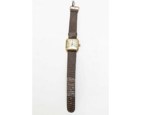 A 9ct yellow gold cased wristwatch, with Art Deco arabic dial subsidiary seconds aperture, fitted manual wind movement, 25mm 