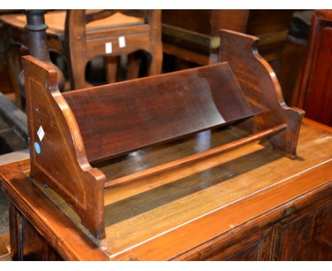 An Edwardian mahogany and satinwood inlaid book trough, 46cm wide overall