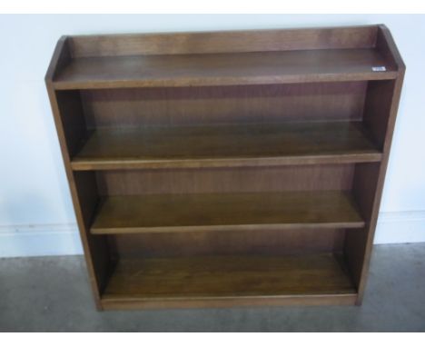 A 20th century light oak open bookcase - Height 92cm x 92cm x 23cm