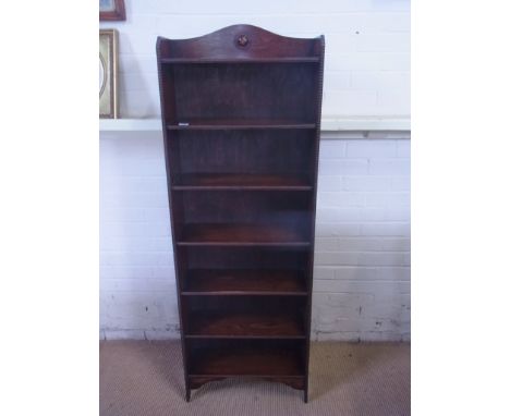 A tall oak seven shelf bookcase - 159cm x 53cm x 20cm 