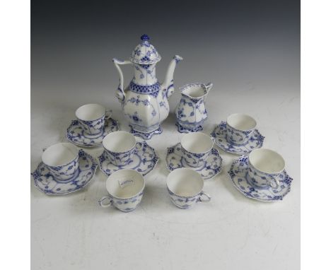 A Royal Copenhagen lace part Coffee Set, comprising Coffee Pot, full lace, H 21cm, a Cream Jug, eight Cups and six Saucers (a