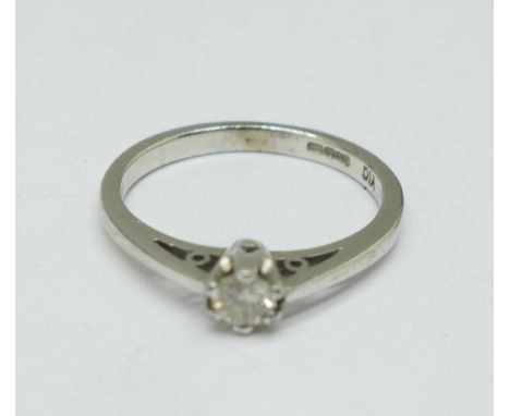 A 9ct white gold and diamond solitaire ring, 2g, K 