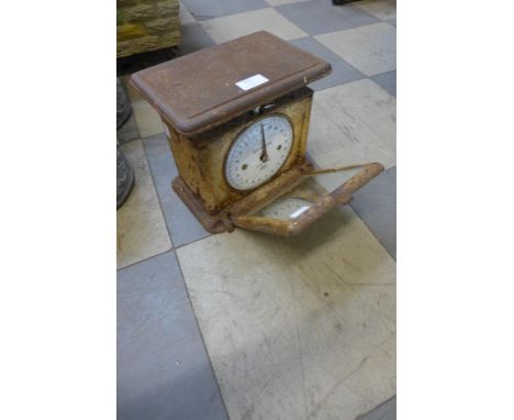 A vintage Belmont weighing scale 