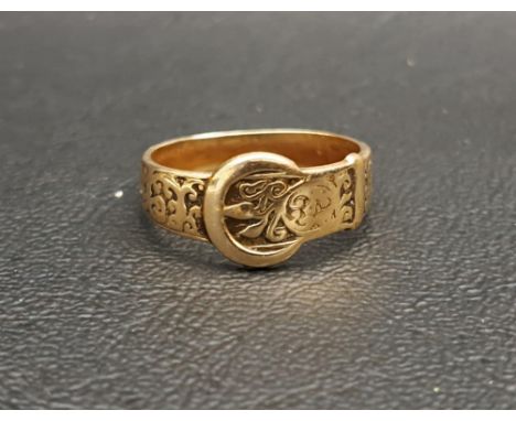 GEORGE V NINE CARAT GOLD BUCKLE DESIGN RINGwith engraved scroll decoration, ring size O and approximately 3 grams, Birmingham
