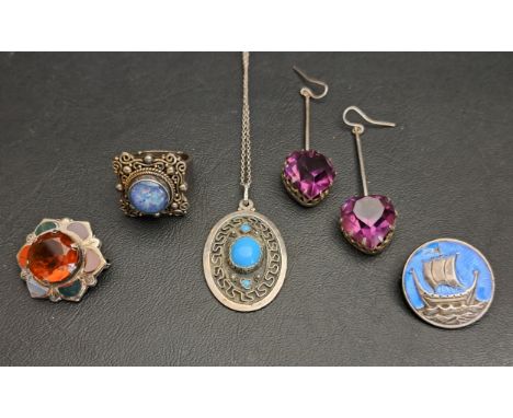 GOOD SELECTION OF SILVER AND SILVER MOUNTED JEWELLERYcomprising an opal triplet dress ring by Suarti; a blue enamel decorated