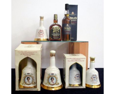 2 75-cl  Bells Wade Decanters To commemorate the 60th Birthday of HM Queen Elizabeth II 1 oc 2 50-cl Bells Wade Decanters to 