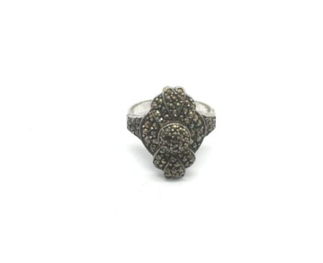 A silver marcasite ring, approx size N - NO RESERVE