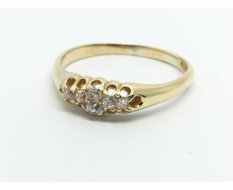 A vintage 18ct gold six stone diamond ring, approx 2.9g and approx size Q-R.