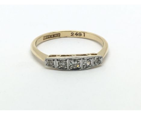 A 1930s 18ct yellow gold and five stone diamond ring, approx 1.8g, ring size approx L/M