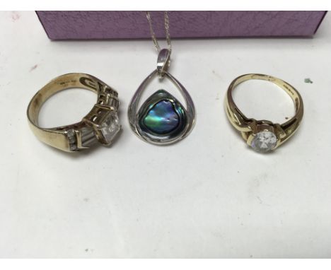 A 9ct gold stone set ring, an Art Deco design silver gilt ring, and a silver and abalone set pendant - NO RESERVE