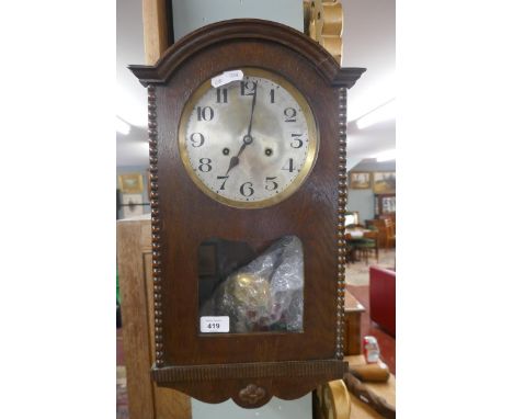 Wall clock in working order 