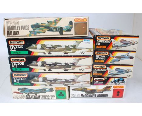 Ten various boxed Matchbox 1/72 and 1/32 scale plastic kits, examples to include a Handley Page Victor K2, a Sea Venom FAW-22