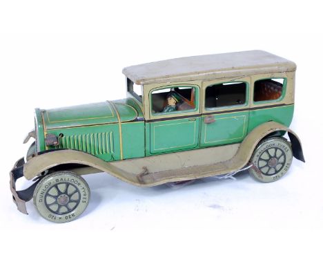 Karl Bub, early 20th century tinplate and clockwork Limousine, No.788, comprising green, yellow and grey lithographed body, w