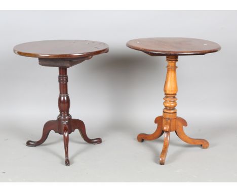 A 19th century mahogany circular tip-top wine table, on a turned column and tripod cabriole legs, height 71cm, diameter 60cm,