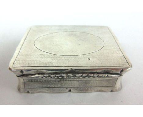 A George III silver snuff box with engraved decoration, w. 5.5 cm, 65 grams   CONDITION REPORT:  Heavily rubbed inside and ou