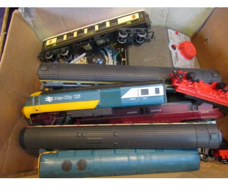 Assorted 00 gauge diesel-electric locomotives, coaches, power unit etc including Hornby, Tri-ang and Lima