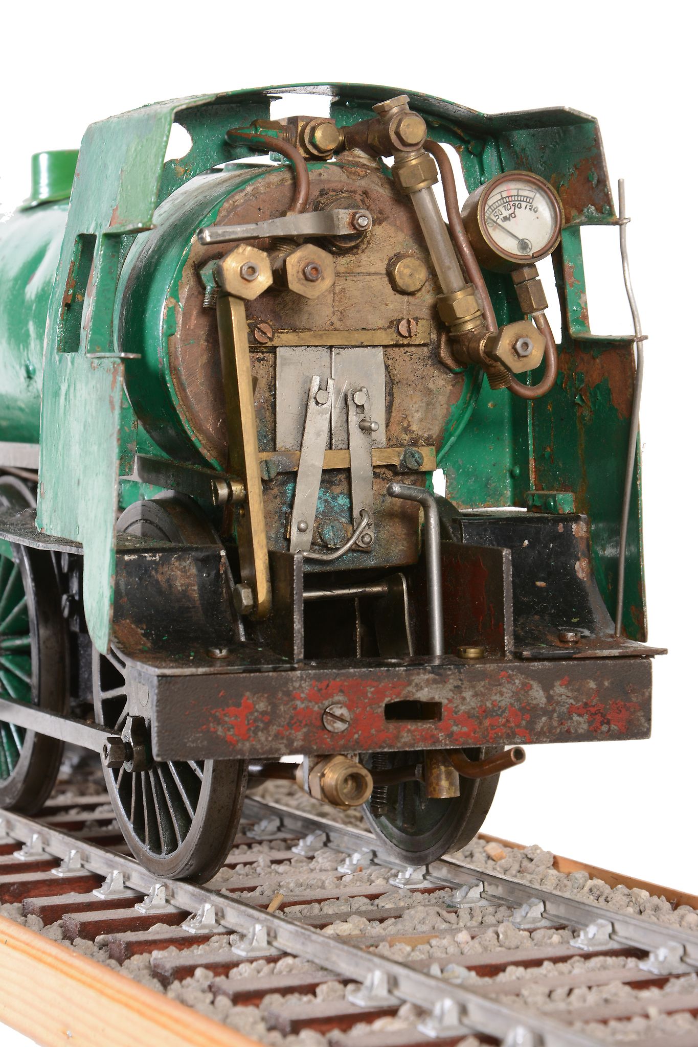 A model of a 2 1/2 inch gauge live steam 440 tender the
