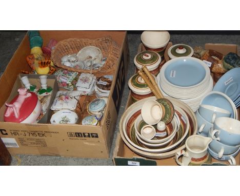 Wedgwood 'Summer Sky' pattern part tea service, another part tea service, assorted trinket boxes and other items (2 boxes) 