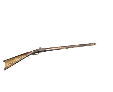 19th century American Kentucky rifle converted from flintlock to percussion with 77cm shortened heavy octagonal barrel, ornat