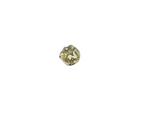 Celtic - Gold Quarter Stater, early uninscribed, Eastern - Southern Maldon Wheel Type Obv: Wreath, crescents &amp; ringed pel