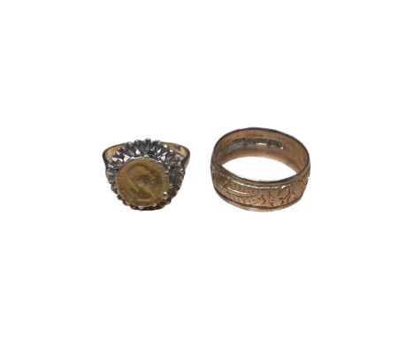 9ct gold mounted Mexican coin ring, size N and 9ct gold wedding ring with foliate decoration, size RTotal weight 7.6 grams