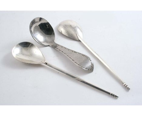 A PAIR OF 20TH CENTURY HAND-MADE SPOONS with drop-shaped bowls and small bud finials, by the Keswick School of Industrial Art