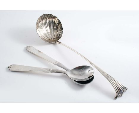 BY GEORG JENSEN:- A pair of late 20th century Danish Pyramid pattern salad servers with stainless steel bowls and English imp