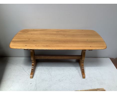 A vintage Ercol 'style refectory ash table together with 8 Ercol Windsor Quaker dining chairs consisting of two carvers and s