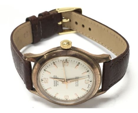 A mens vintage Swiss Romana 25 jewel automatic watch, 34mm case. Seen working. Postage catA