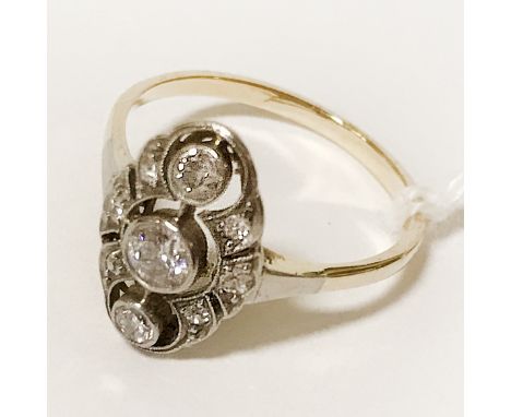 ART DECO 18CT RING WITH DIAMONDS SIZE K 