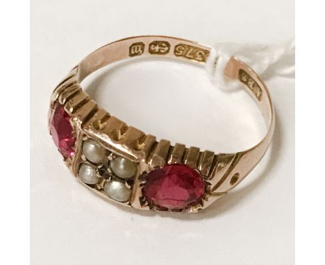 9CT GOLD ANTIQUE RING WITH PEARLS - SIZE K A/F (LOOSE STONE)