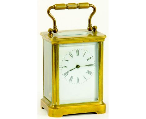 A FRENCH BRASS CARRIAGE CLOCK, CIRCA 1900