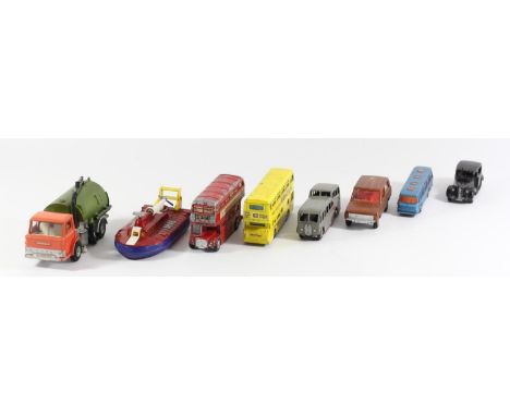 A collection of Corgi die-cast vehicles, a Chubb pathfinder Airport Crash Truck, a Simon Snorkel Fire Engine and a Hi-grab, a