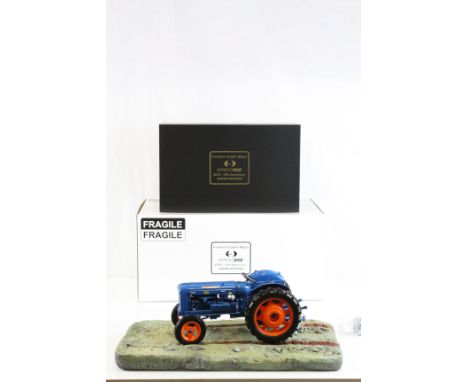 Boxed Universal Hobbies Ernest Doe Fordson Super Major model tractor 2010 50th Anniversary Show Edition in excellent conditio