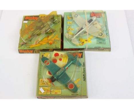 Three boxed Dinky model planes to include 739 AGM5 Zero-Sen, 731 S.E.P.E.C.A.T. Jaguar and 734 P47 Thunderbolt, model complet