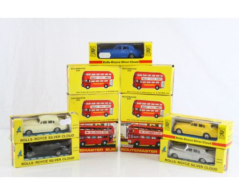 11 boxed diecast models to include Budgie 236 Routemaster buses (4), Lone Star Routemaster buses (2), Budgie Rolls-Royce Silv